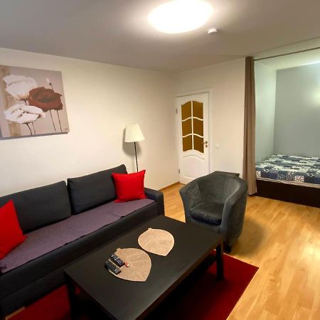 Your Home - Central Studio Apartment, Balcony, Parking & Self Check-In فيلنيوس المظهر الخارجي الصورة