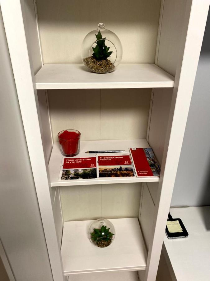Your Home - Central Studio Apartment, Balcony, Parking & Self Check-In فيلنيوس المظهر الخارجي الصورة