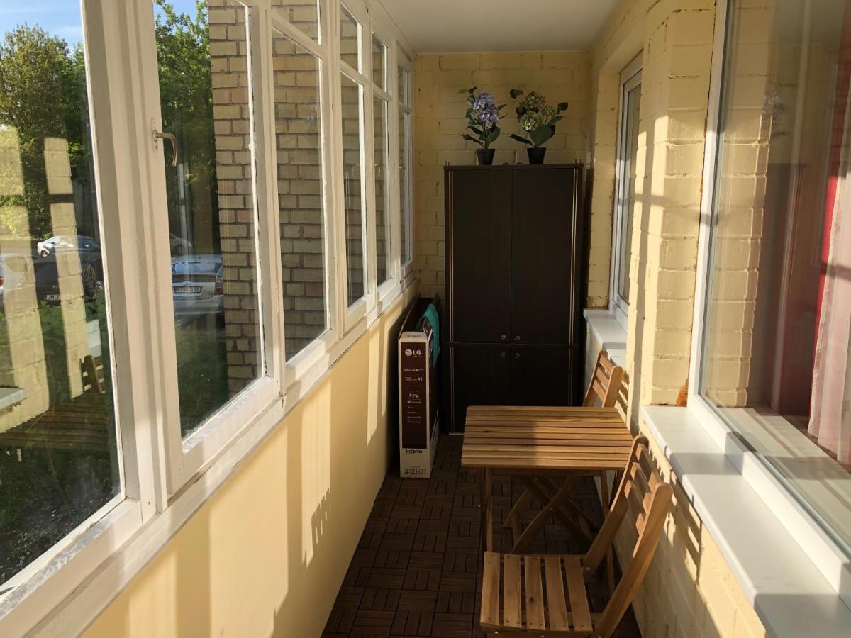 Your Home - Central Studio Apartment, Balcony, Parking & Self Check-In فيلنيوس المظهر الخارجي الصورة